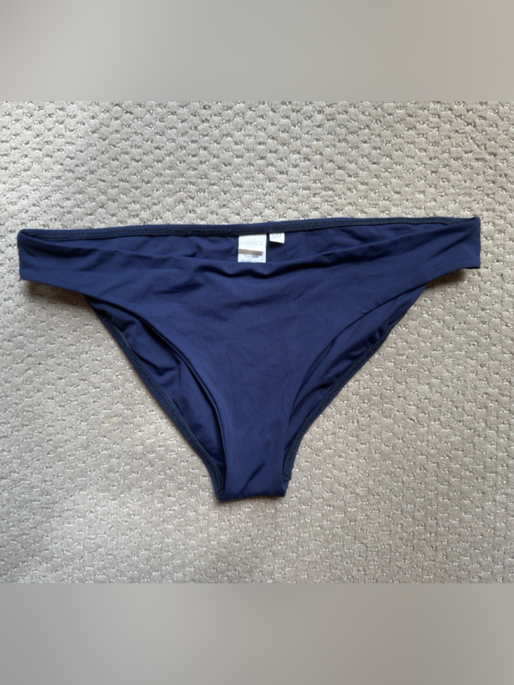 Size Large L*SPACE Navy Bottom